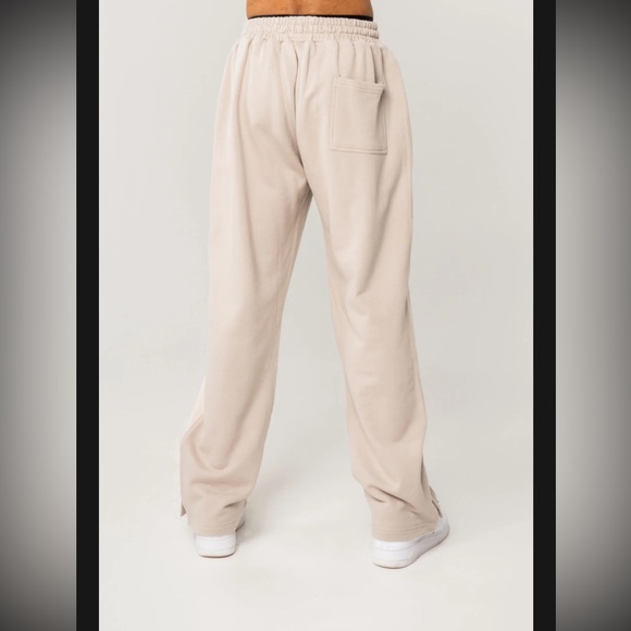 INAKA POWER MEN'S RELAXED SWEATS
TAUPE - Picture 4 of 7